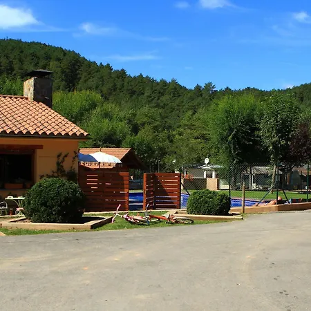 Camping Puigcercos 2* Borreda